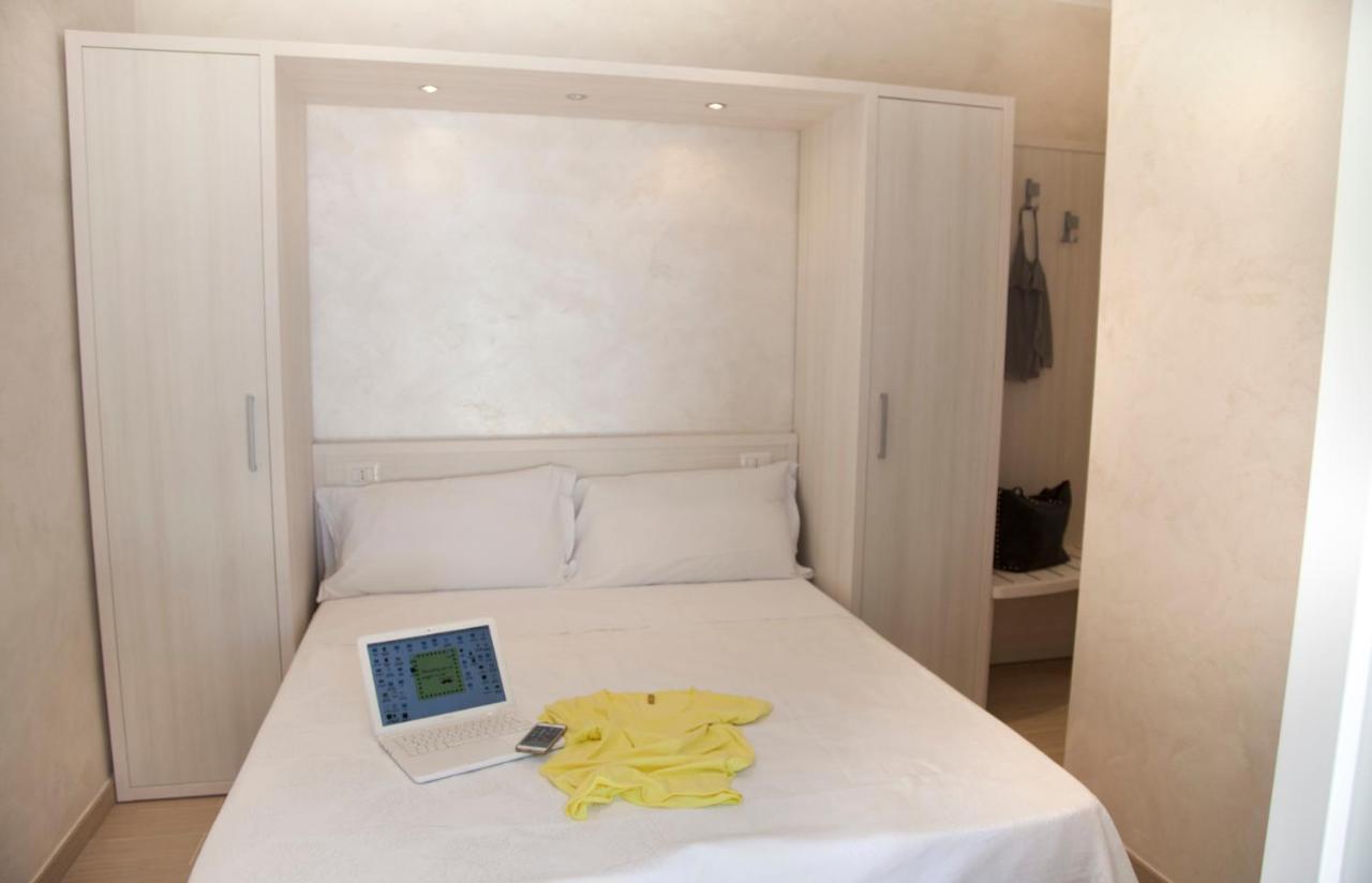 Marina Beach Aparthotel Rimini Eksteriør bilde