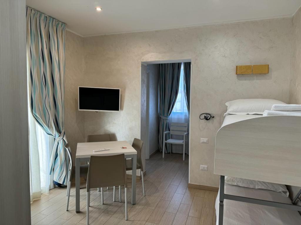 Marina Beach Aparthotel Rimini Eksteriør bilde