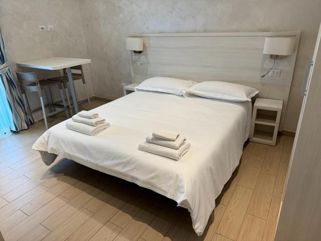 Marina Beach Aparthotel Rimini Eksteriør bilde