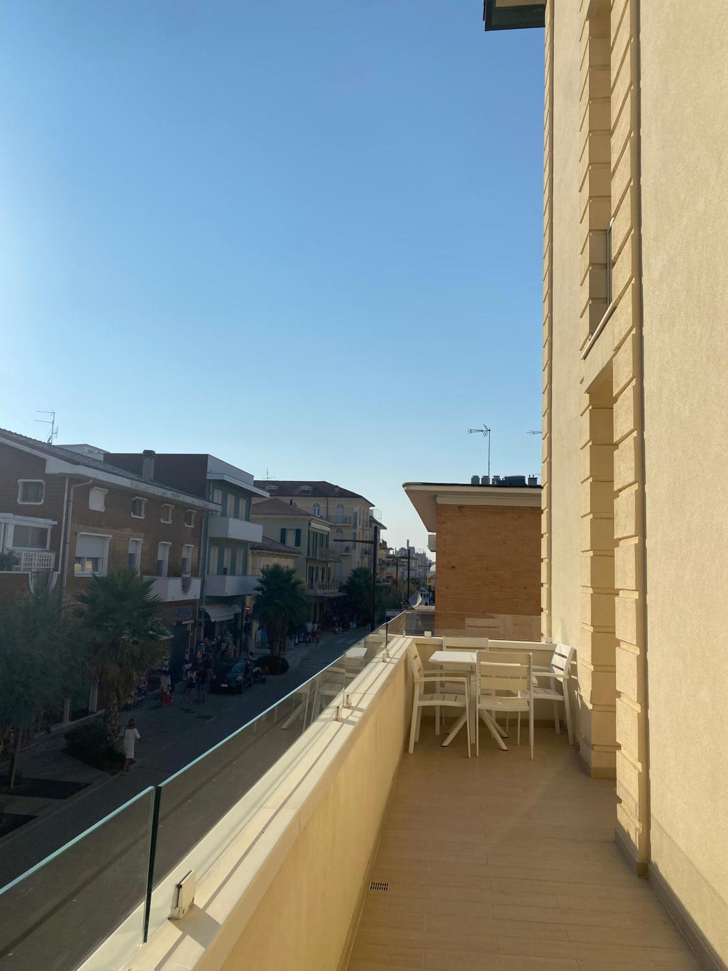 Marina Beach Aparthotel Rimini Eksteriør bilde