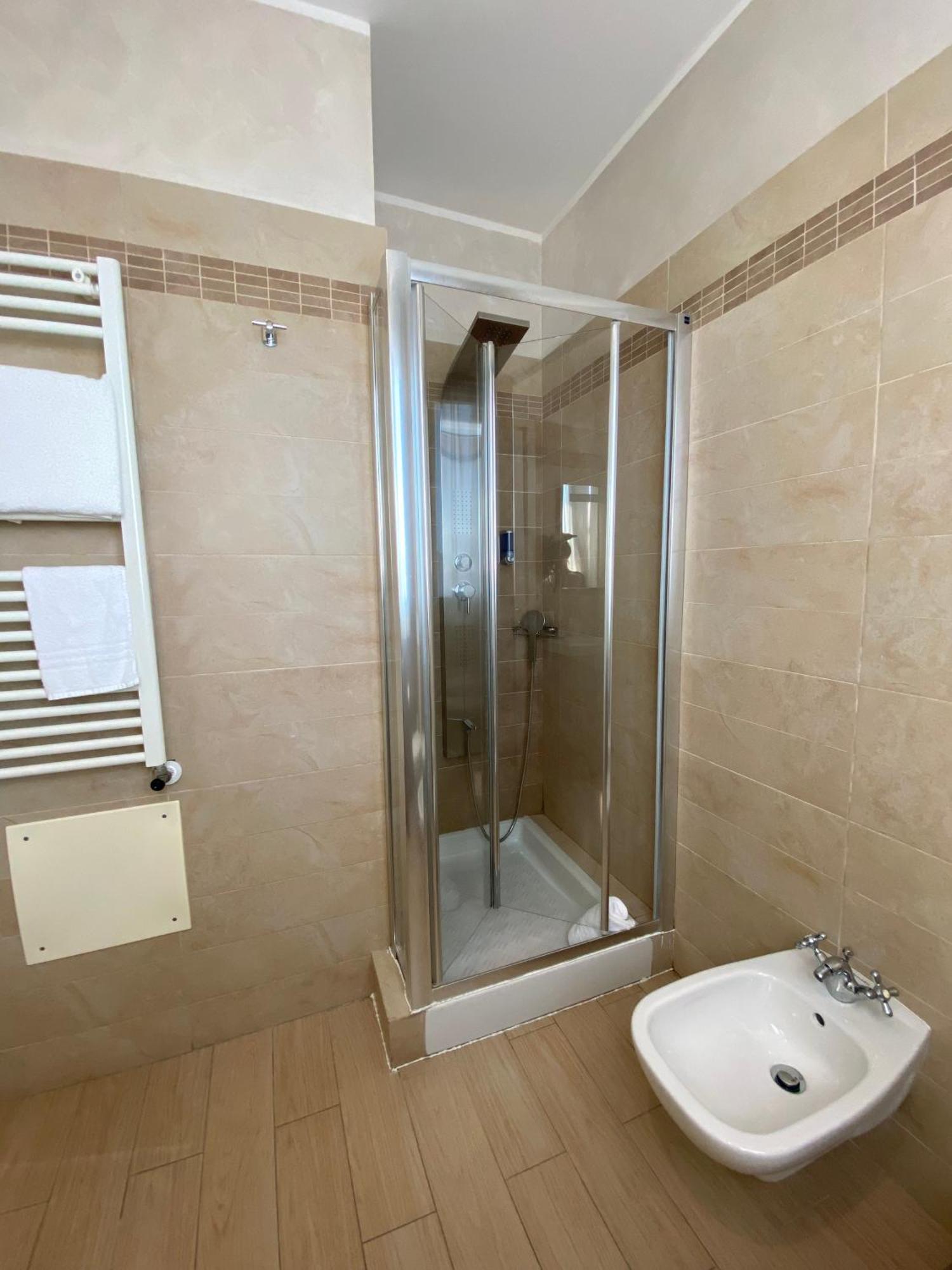 Marina Beach Aparthotel Rimini Eksteriør bilde